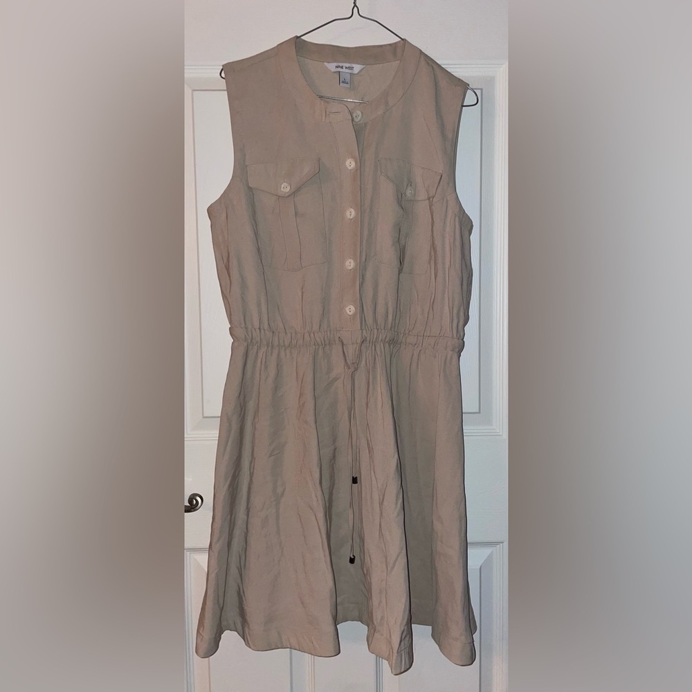 Nine West Beige Button-Down Sleeveless Dress Large